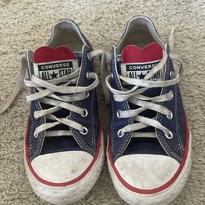 Girls Denim Converse All Star, Red Heart, Chuck Taylors size 13.5
